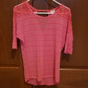 Womans Daytrip 1/2 sleeve shirt